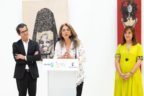 El Hospital Nacional de Parapléjicos acoge la exposición ‘Personajes ilustres bajo el sol de La Mancha’ del artista toledano Alberto Romero